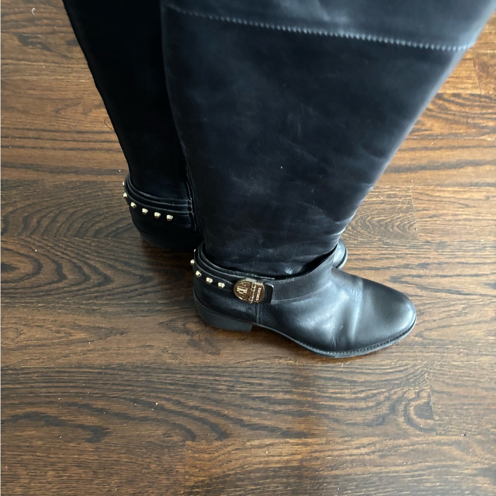 Elegant Black Leather Knee-High Boots